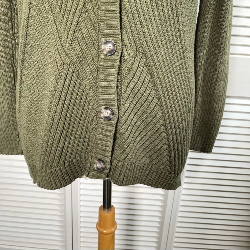 CAbi Aerial Green Knit Cardigan Sweater 
Size:‎ Small - Picture 4 of 12